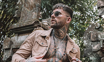 TOTO PR represents Chris Perceval 